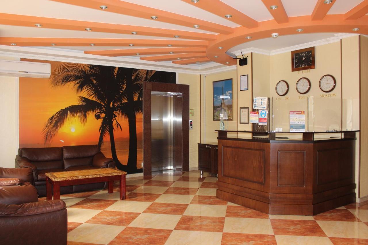 Hotel Palermo Koboeleti Buitenkant foto