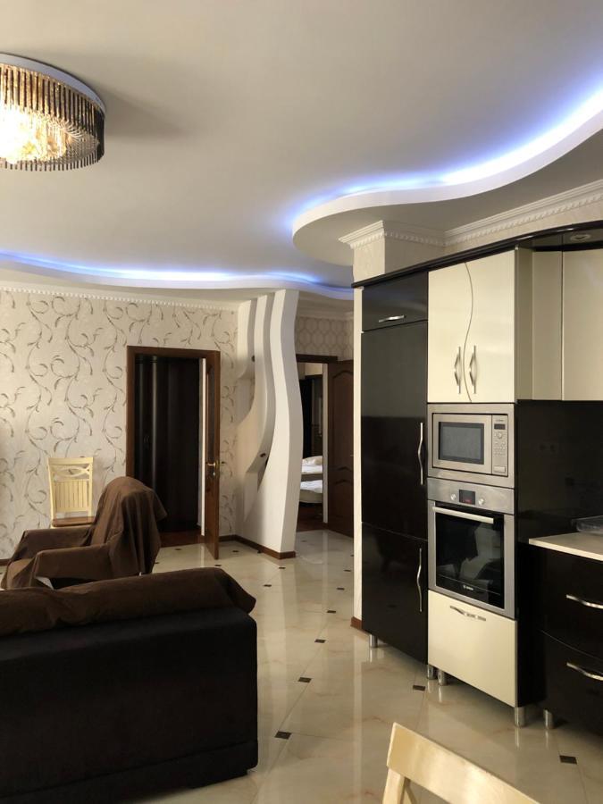 Hotel Palermo Koboeleti Buitenkant foto
